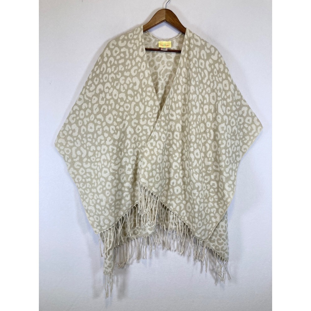 Boho Animal Print‎ Viv & Lou Womens OS Tan Leopard Fringe Knit Kimono Wrap